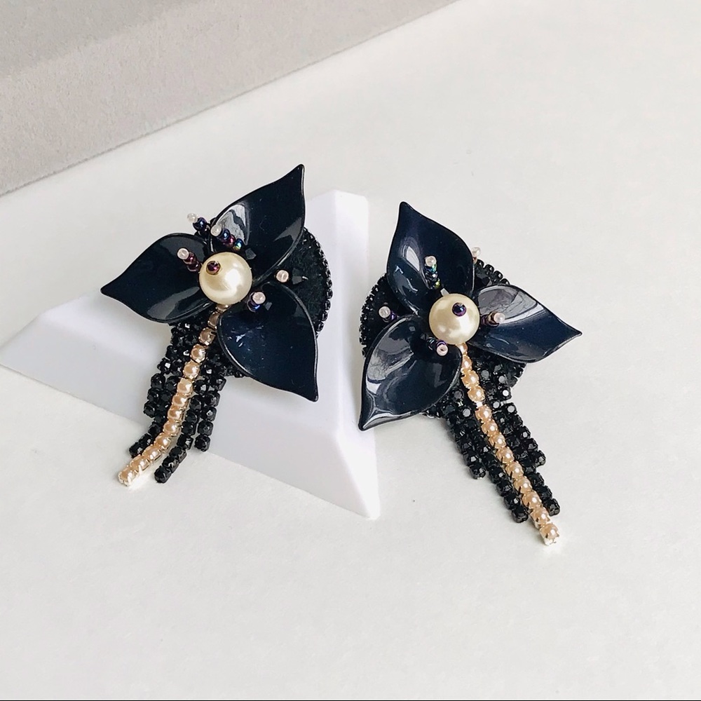Black Floral Statement Stud Earrings Rock Style Beaded Drop